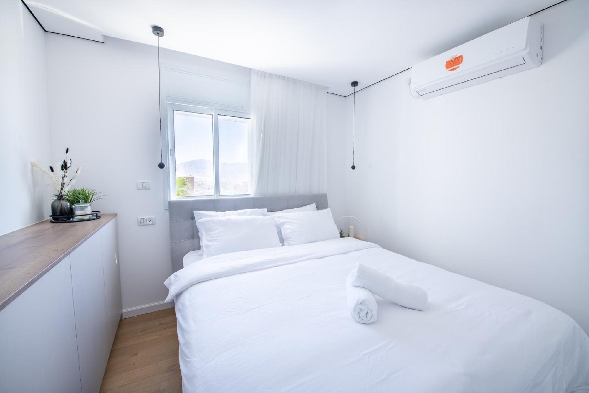 Sunlight-Luxury And Sea View Apartment 엘라트 외부 사진